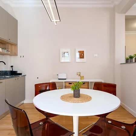 Spark 2-bedroom In Atena