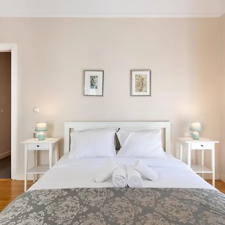 Spark 2-bedroom In Apartament