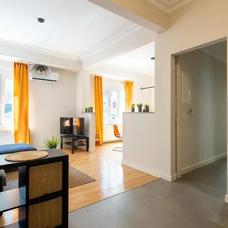 Apartament Spark 2-bedroom In *